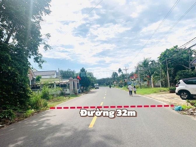 Chỉ Với 740tr, Sở Hữu Ngay Lô Đất tại Trung Tâm Chơn Thành 