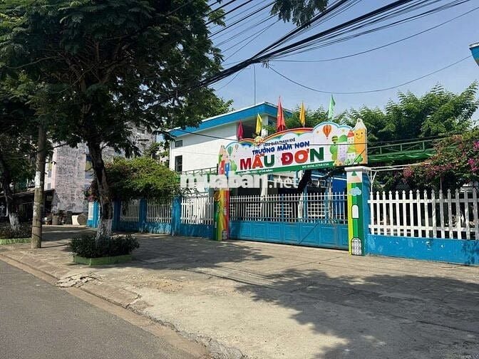 Đường 10,5m thông biển,diện tích lớn 125m2 , cách biển 100m