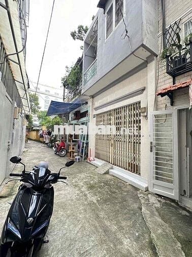Cho thuê rẻ nhà Lũy Bán Bích hẻm 4m