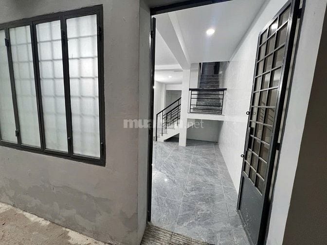 Cho thuê nhà nguyên căn 325 Bạch Đằng 