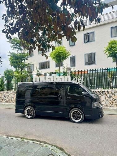 Toyota Hiace 2009 - 20 km