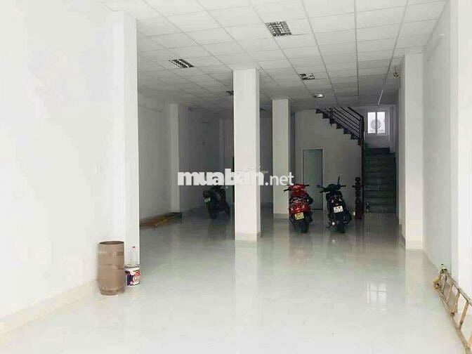 Cho thuê nhà 1 trệt 1 lầu mặt tiền Hiền Vương - Tân Phú