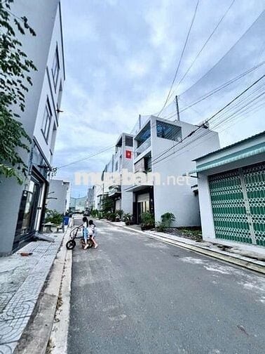 💥 Đất thổ cư khu cao tầng đường Cầu Kinh💥