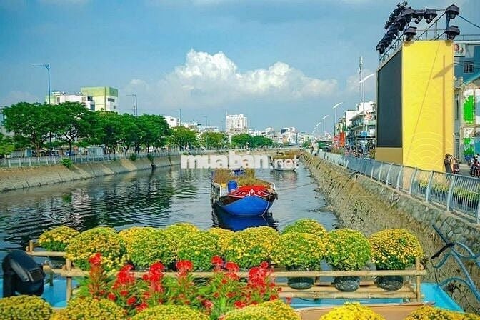 Bán căn hộ Daqua- Bến Bình Đông, Quận 8, tầng trung đẹp, 69m2, 3.78 tỷ