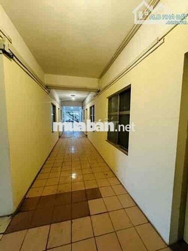 Chung cư Trần Quý Kiên, Cầu Giấy, diện tích 60m2, 2 PN 2 WC, Giá 5,2 t