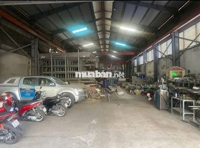 Cho thuê kho (1500m) có cẩu trục, xe công