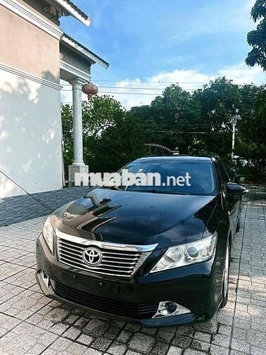 Toyota Camry 2012 2.5 G - 170000 km
