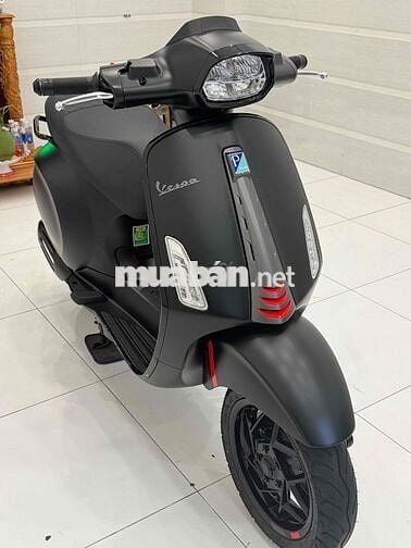Vespa Sprint S 150 2025 Matte Black mẫu mới nhất