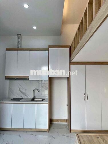CHDV THANH XUÂN-GẦN KHU DH BÁCH KINH XÂY- 30M RA PHỐ- 95m x 7T, mới