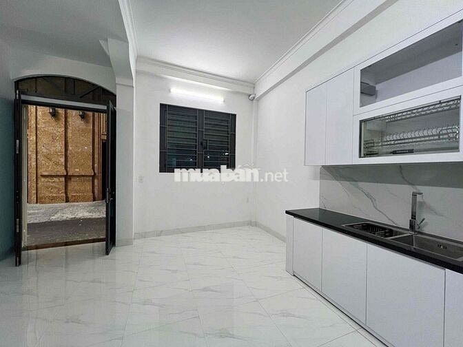 Lô góc Phân lô quân đội Vương thừa vũ 37m 4T 14 tỷ ô tô đỗ .cửa
