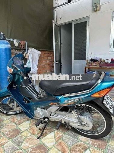 BÁN GẤP XE FUTURE CÒN NGUYÊN ZIN ĐỜI 2000