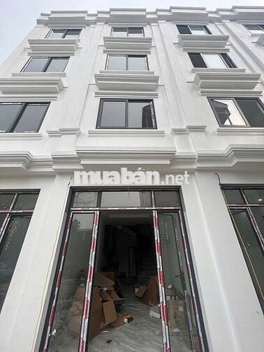 RẺ+ĐẸP- Nhà 4T*31m2 ngõ ô tô- Gần trường đại học Thể Thao- Giá 3,15 tỷ