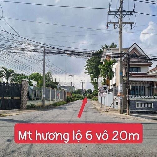 Đất sổ riêng thổ cư cạnh Hương lộ 6