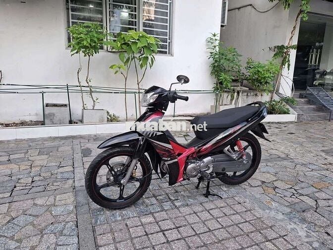 Xe yamaha sirut rc