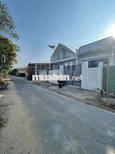 CẦN BÁN NHÀ MỚI XÂY ĐƯỜNG QUÃNG KHÁNH P MỸ TRÀ ĐỒNG THÁP