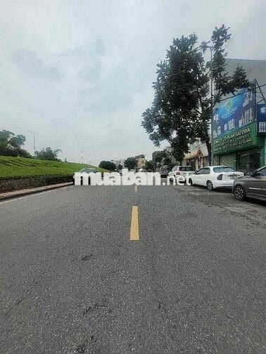 Bán Mảnh Đất Siêu Hiếm Sát Ngọc Thuỵ,LB Cách đúng 1Nhà Ra Mặt Phố