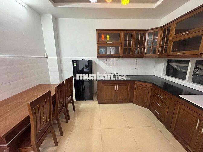 Căn hộ 1 phòng ngủ tách bếp giá rẻ chấn động ngay chân cầu Thủ Thiêm