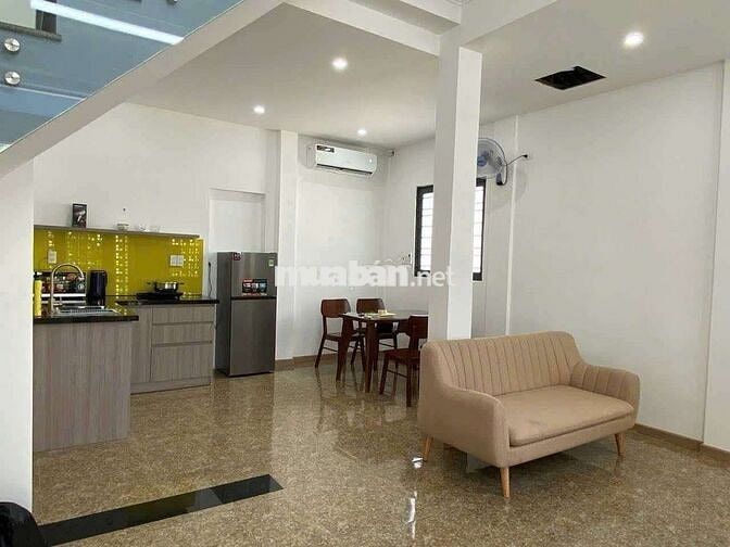 NHÀ 2TẦNG MỚI ĐẸP, 2PN, KIỆT Ô TÔ FULL NỘI THẤT KHU PHẠM VĂN ĐỒNG