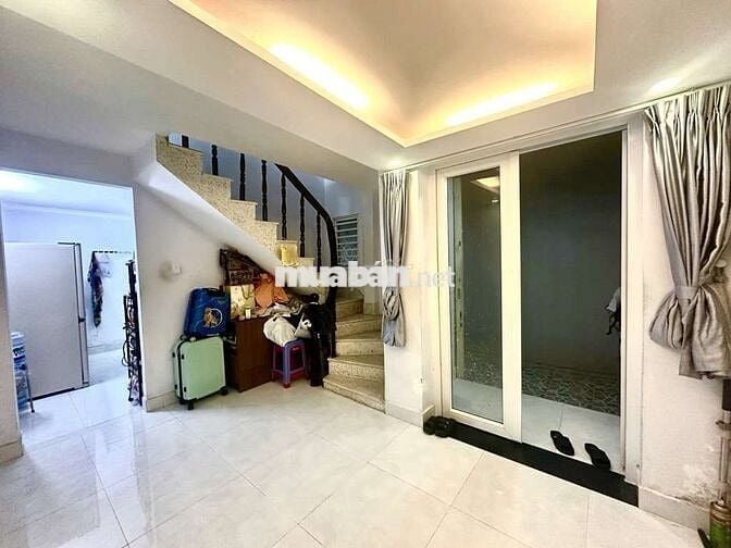 Nhà Gần Công Viên, ST Emart, Chợ Gò Vấp