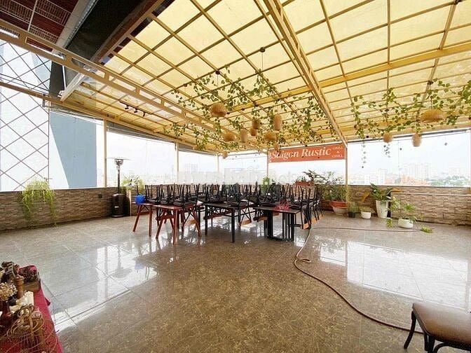Mặt bằng Rooftop 100m2 thoáng đãng view 360 độ tại Phan Đình Phùng