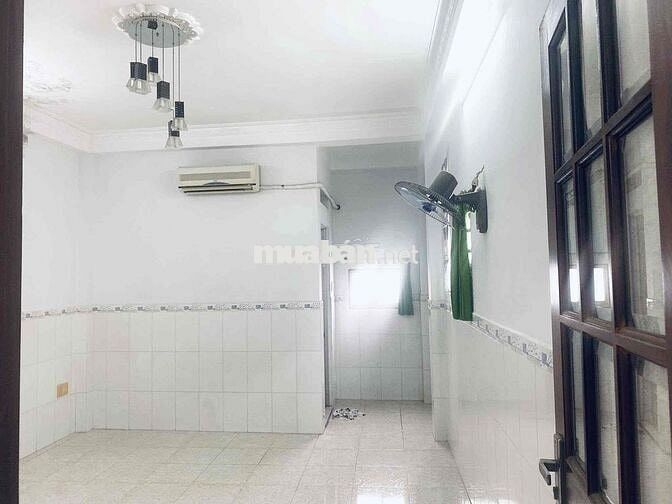 CHO THUÊ PHÒNG MÁY LẠNH CHUNG CHỦ TẦNG RIÊNG GẦN ĐẦM SEN