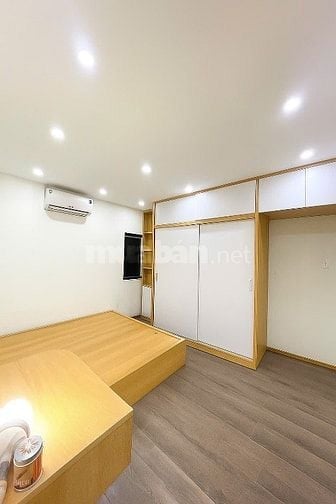 CHTT (Tầng 2) Lê Thanh Nghị - HBT giá 2,65 tỷ, 52m². 2N+2VS. Lô góc