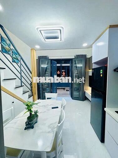 TRUNG TÂM QUẬN 3 – NHÀ ĐẸP FULL NỘI THẤT – 3 TẦNG-Ở NGAY- HẺM AN NINH