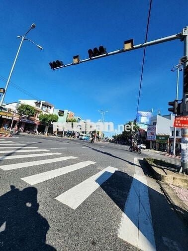 Bán rẻ 100m2 mặt tiền Đặng Huy Trứ kẹt tiền