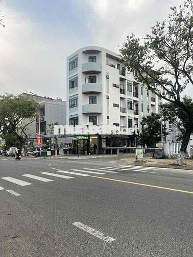 bán Tòa căn hộ 2 mặt tiền đường 15m gần  biển Nguyễn Tất Thành