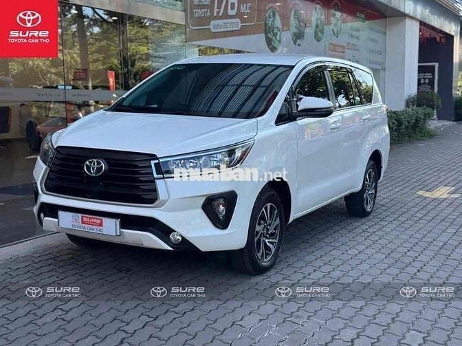Toyota Innova 2024 E 2.0 MT - siêu lướt 13.000 km