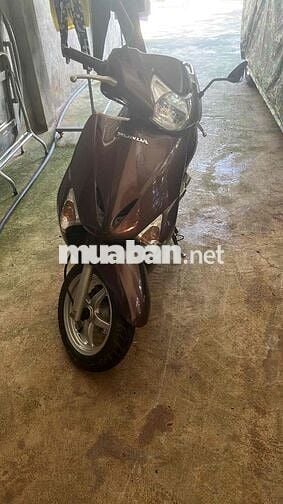 Cần bán xe honda lead 2011 nguyên zin
