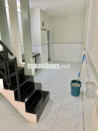Cần bán nhà q10 đường tân phước