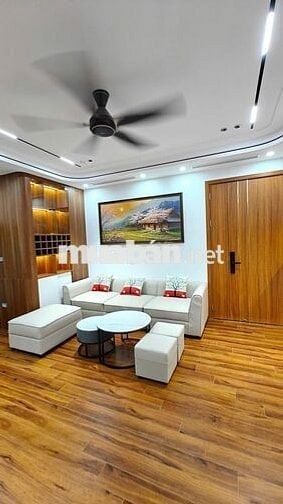 Chính chủ cần bán gấp căn hộ chung cư 100 m2,3 PN tòa CT1.1 Mễ Trì Hạ