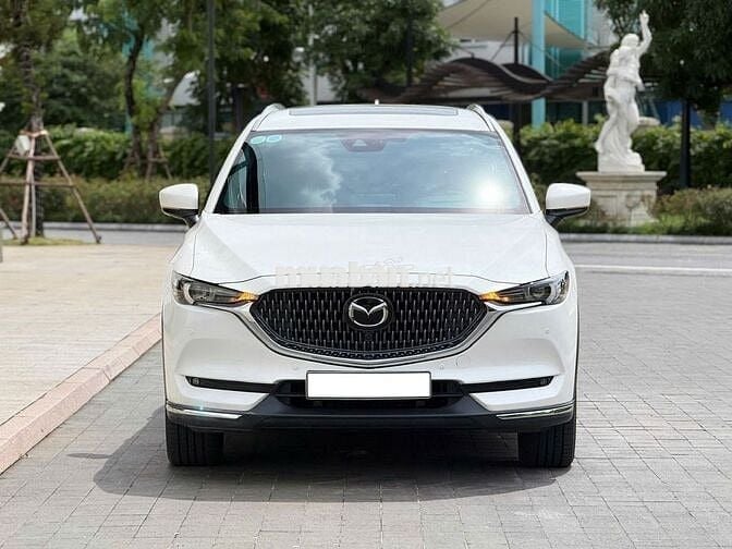 Mazda CX8 Premium 2024, đi đúng 2 vạn km, màu đẹp