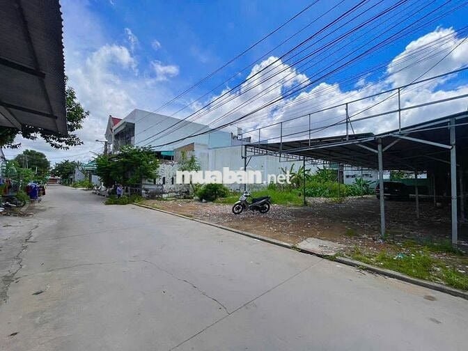 Bán nền trục chính KDC 7-13 cách đường QL 91B chỉ 100m giá 2,390 tỷ