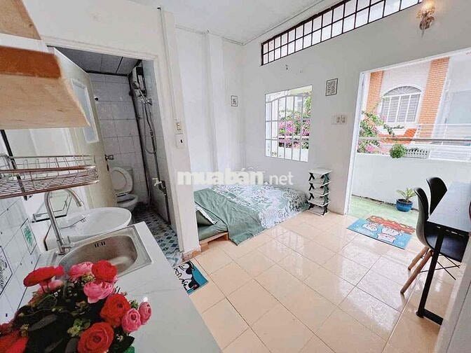 Studio Ban Công Hành Lang Có Nội Thất Như Hình Gần Lotte Cầu Kênh Tẻ
