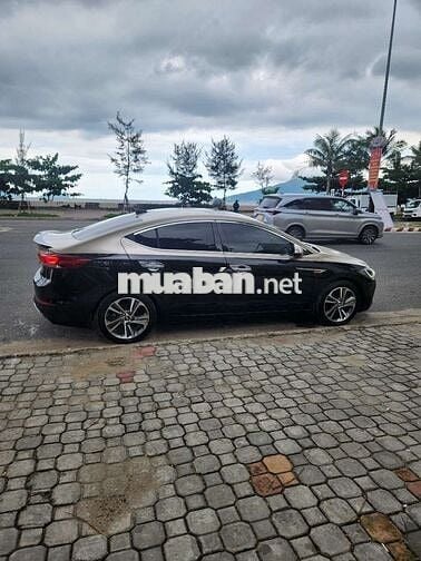 Bán xe Huyndai 2.0 AT đẹp đời 2019