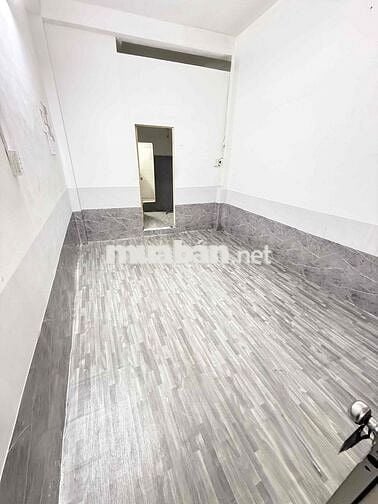 Cho thuê nhà nguyên căn giá chỉ 5.999.999 tại trung tâm Quận 10