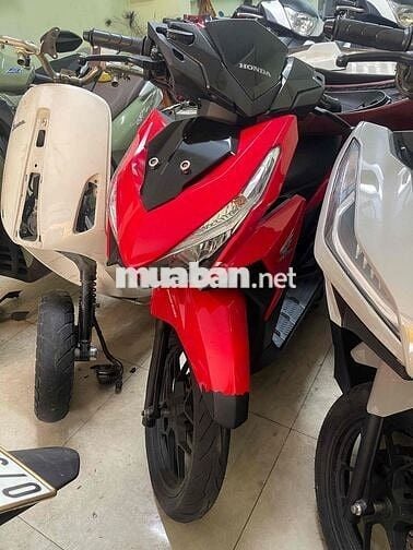 vario 150 8/2017 màu đỏ,Tp hcm