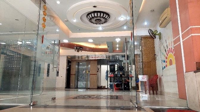 Cho thuê nhà mặt tiền Đinh Bộ Lĩnh, P.26, Q.BTH giá 80tr