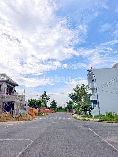 Đất vàng giá ngộp 1 TỶ 780 mặt tiền DT769 - 184m2 sát chợ mơi Long Thà