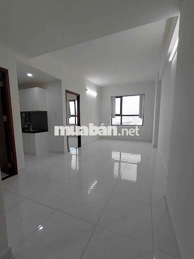 Cho thuê green river căn 2 phòng ngủ 2wc nhà trống giá 8,5tr như hình