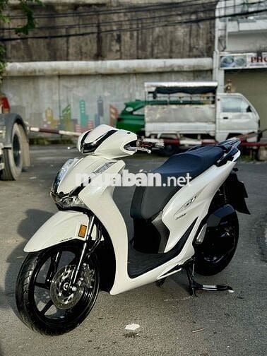 Honda SH 160 ĐKLĐ T3/2024 Odo 11K Bstp Chính Chủ