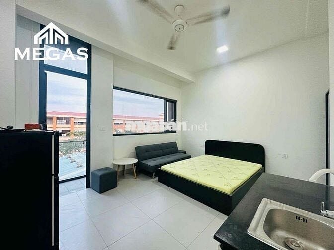 STUDIO BAN CÔNG - FULLNT NHƯ HÌNH -GIỮA VHU VÀ HUIT- VIEW ĐẸP- THOÁNG