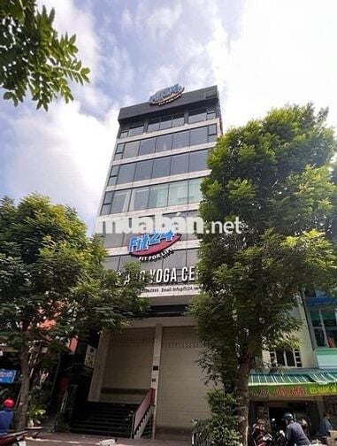 🏢 NGANG 10M TÒA NHÀ VĂN PHÒNG HOÀNG SA QUẬN 3