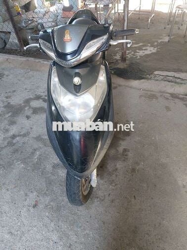 Bán xe atila màu đen máy êm nồi mới