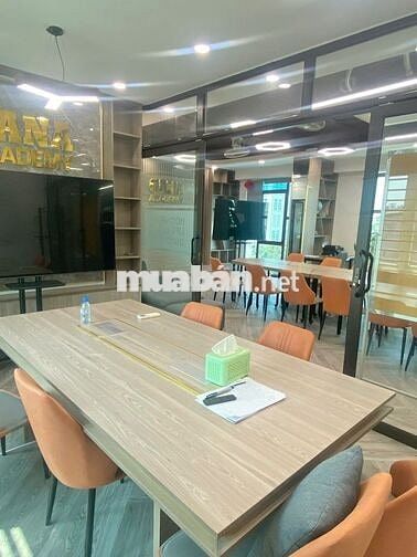 Văn phòng tòa nhà 45 Mễ Trì 130m² – 45 triệu/tháng