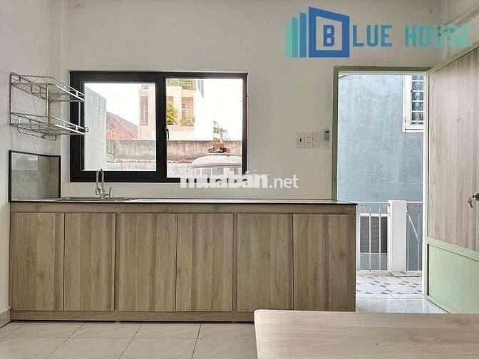 phòng Trọ Sinh Viên Ban Công - Đầy Đủ Nội Thất ngay Trường Chinh