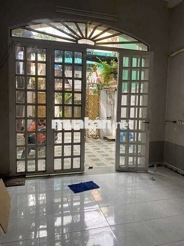 Nhà hẻm oto.Nguyễn Hữu Cảnh 2 PN giá 17tr