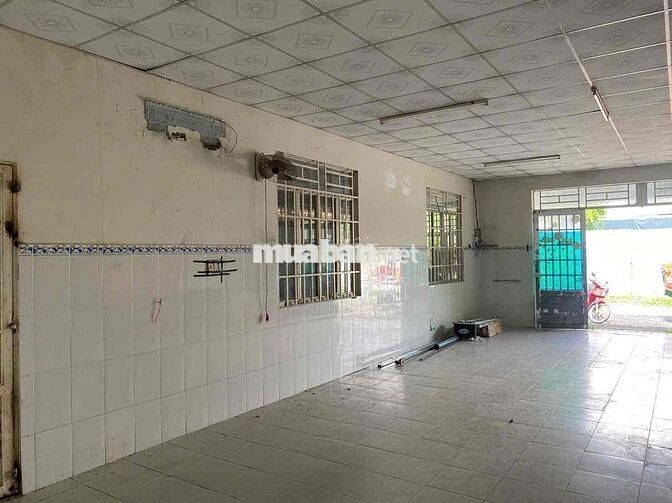 Nhà Hẻm  Xe contenner Ngang 8mx17m